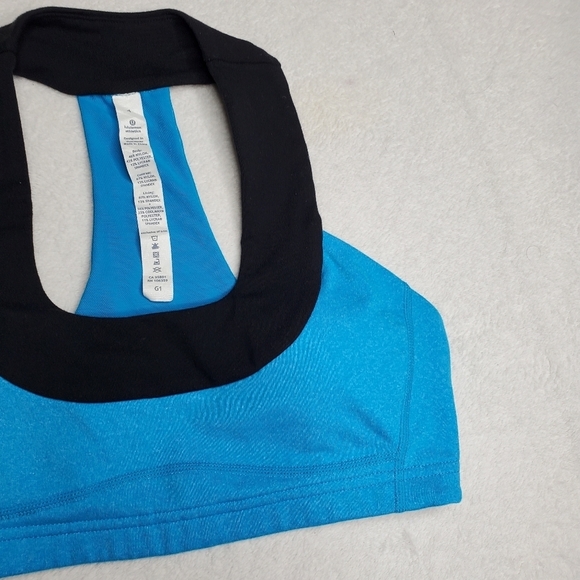Lululemon Blue & Black Logo Scoop Neck Mesh Racerback Sports Bra - Picture 4 of 8